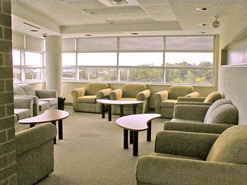 Durham College/Uoit Residence - South Village Oshawa Extérieur photo