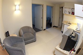 Durham College/Uoit Residence - South Village Oshawa Extérieur photo